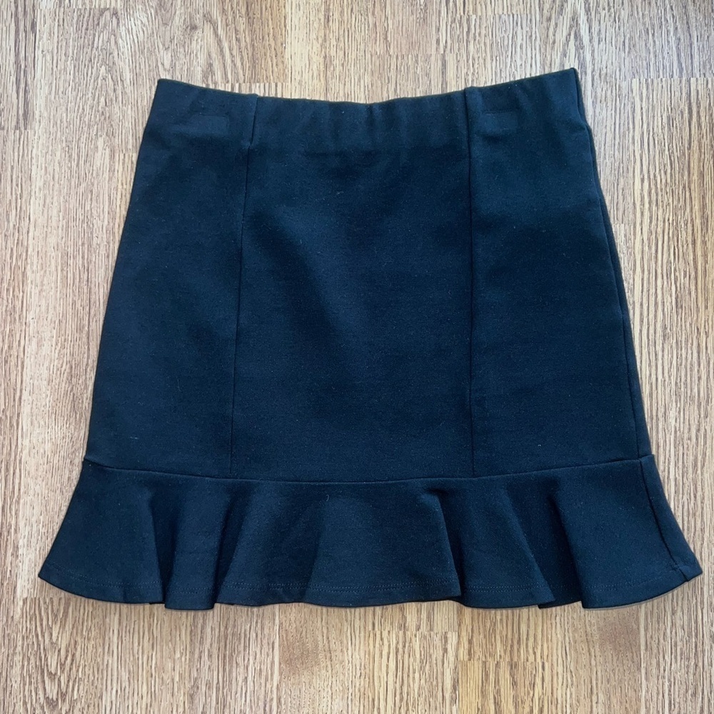Black Skirt